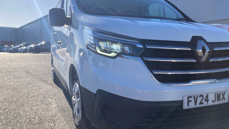 Renault Trafic Swb Diesel SL30 Blue dCi 130 Advance Van